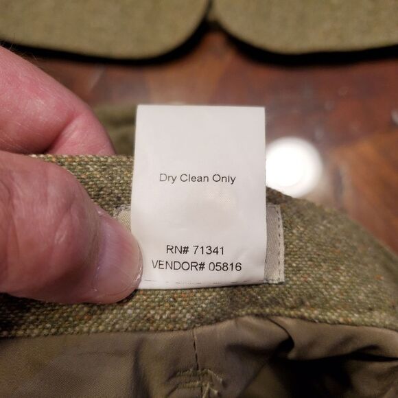 L. L. Bean Ladies Wool Blend Lined Suit  Size M - Picture 9 of 9